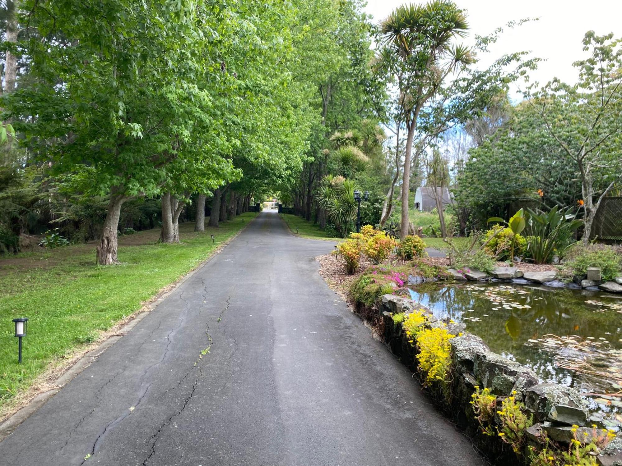 Willows Reach Lodge Kumeu Exterior photo