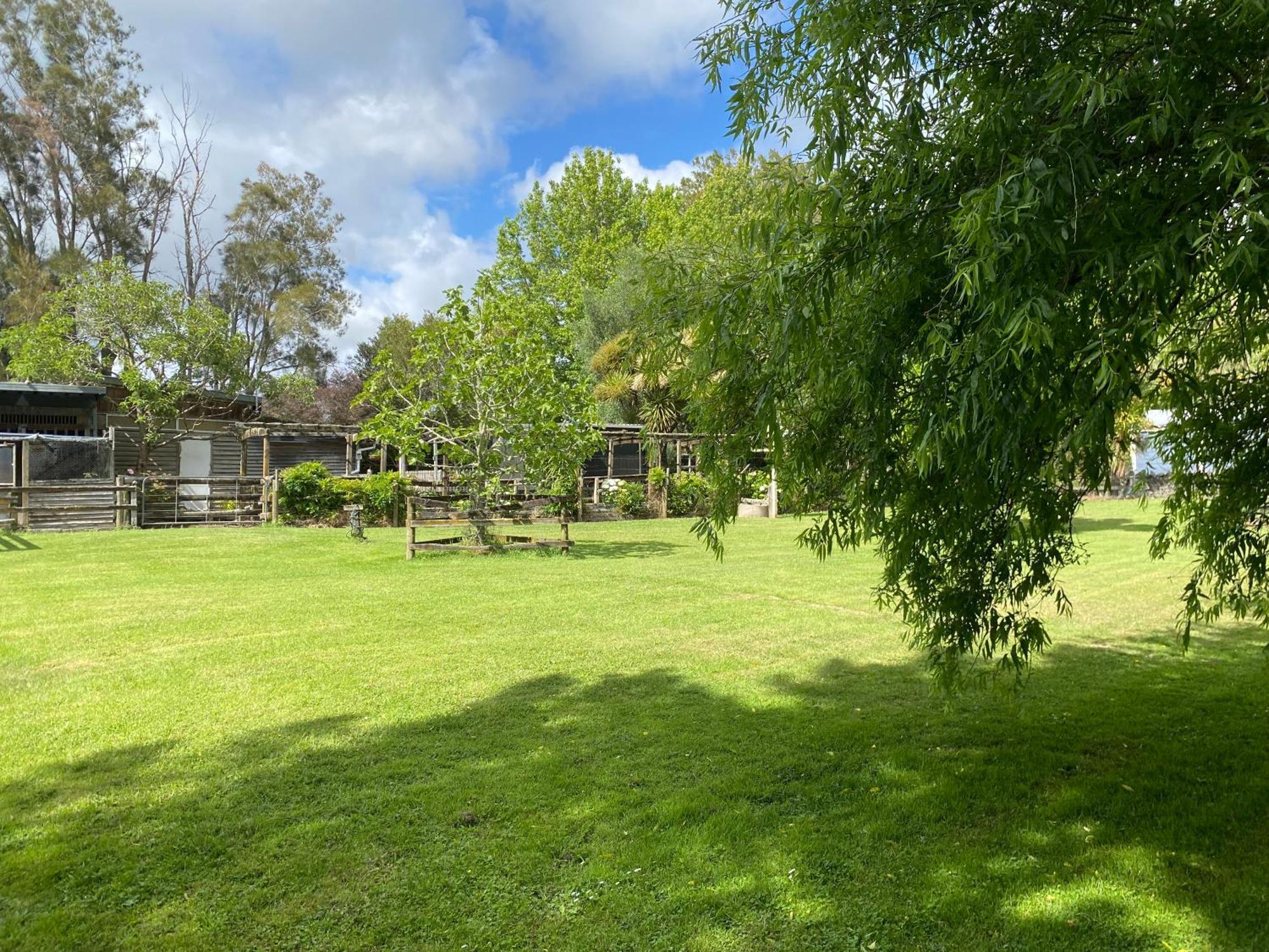 Willows Reach Lodge Kumeu Exterior photo